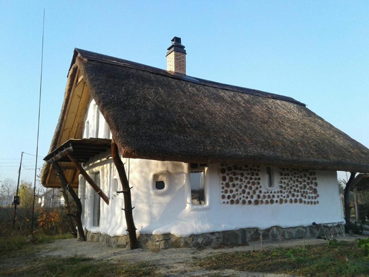 Вилла Сказочный Дом  Buki  Экстерьер фото