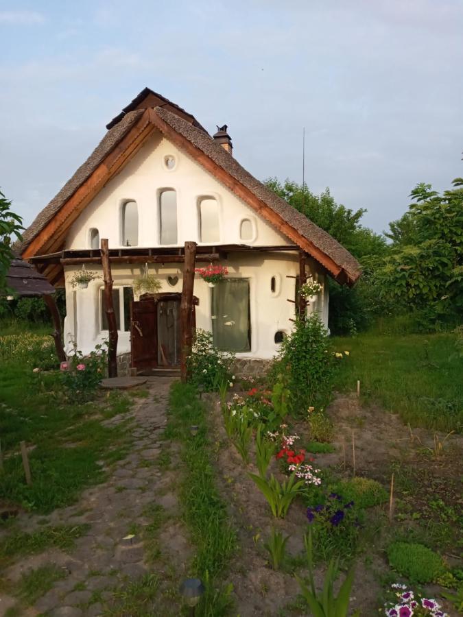 Вилла Сказочный Дом  Buki  Экстерьер фото